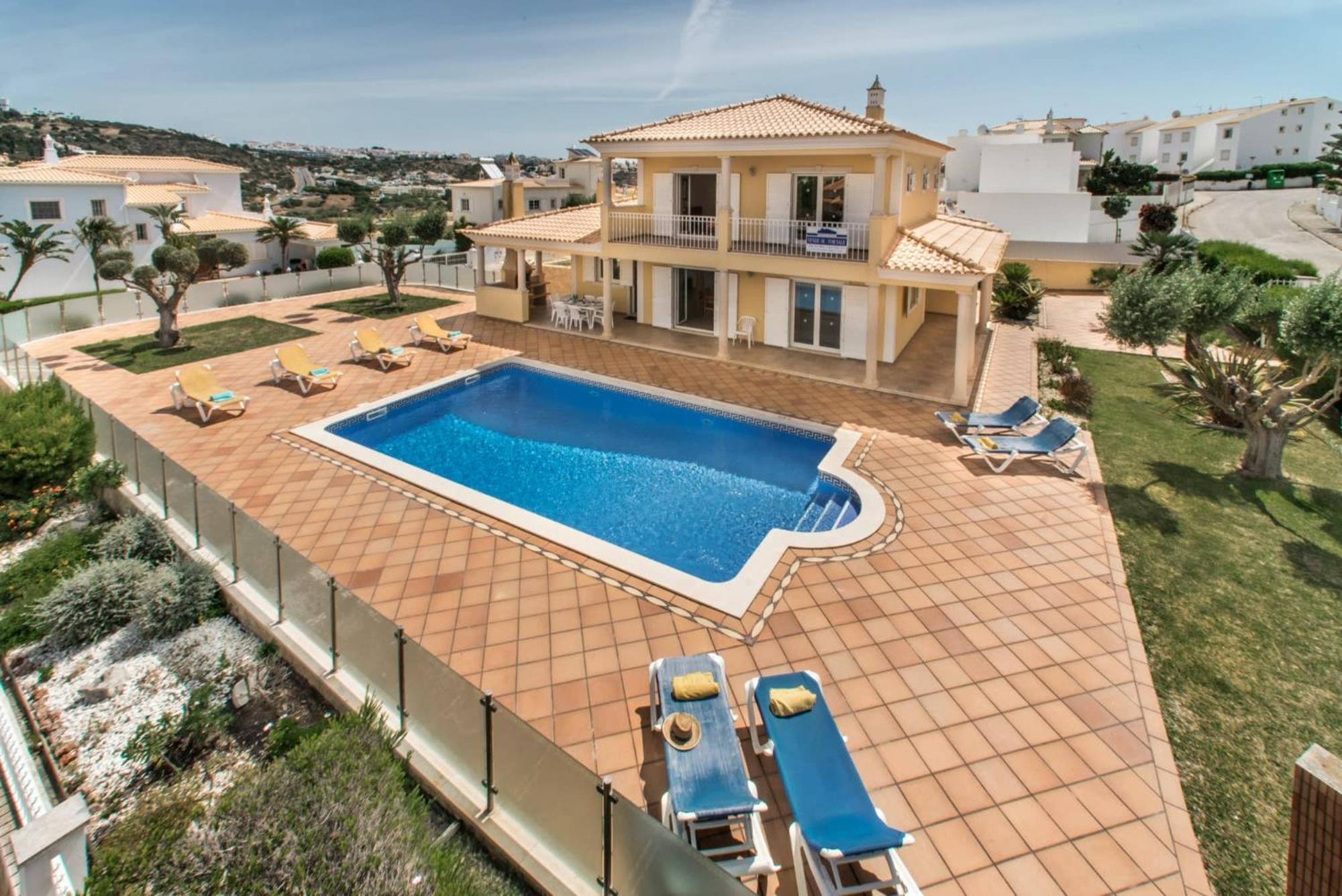 Villa Das Oliveiras Amazing Location Walk To Marina Restaurants Beach 阿尔布费拉 外观 照片