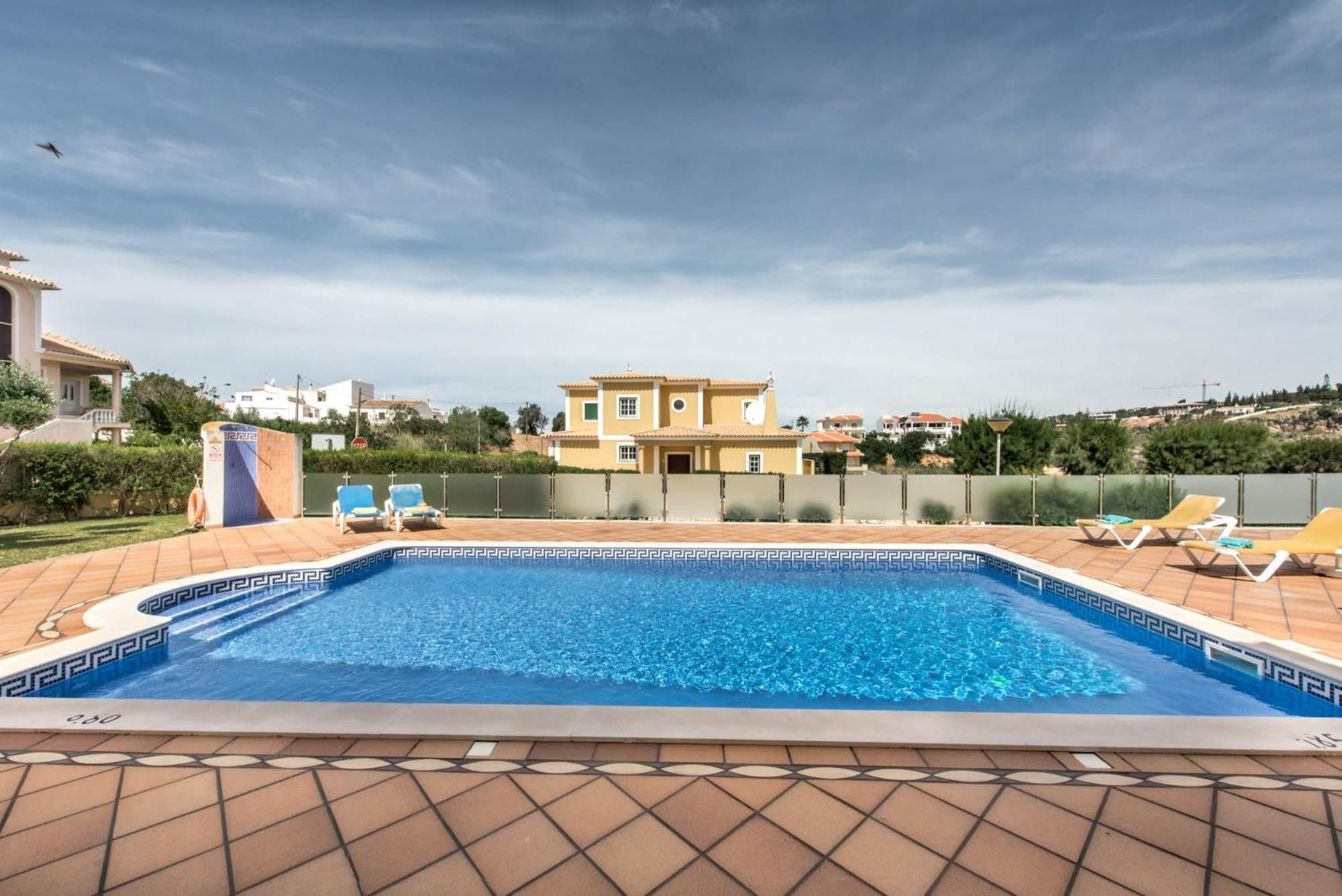 Villa Das Oliveiras Amazing Location Walk To Marina Restaurants Beach 阿尔布费拉 外观 照片