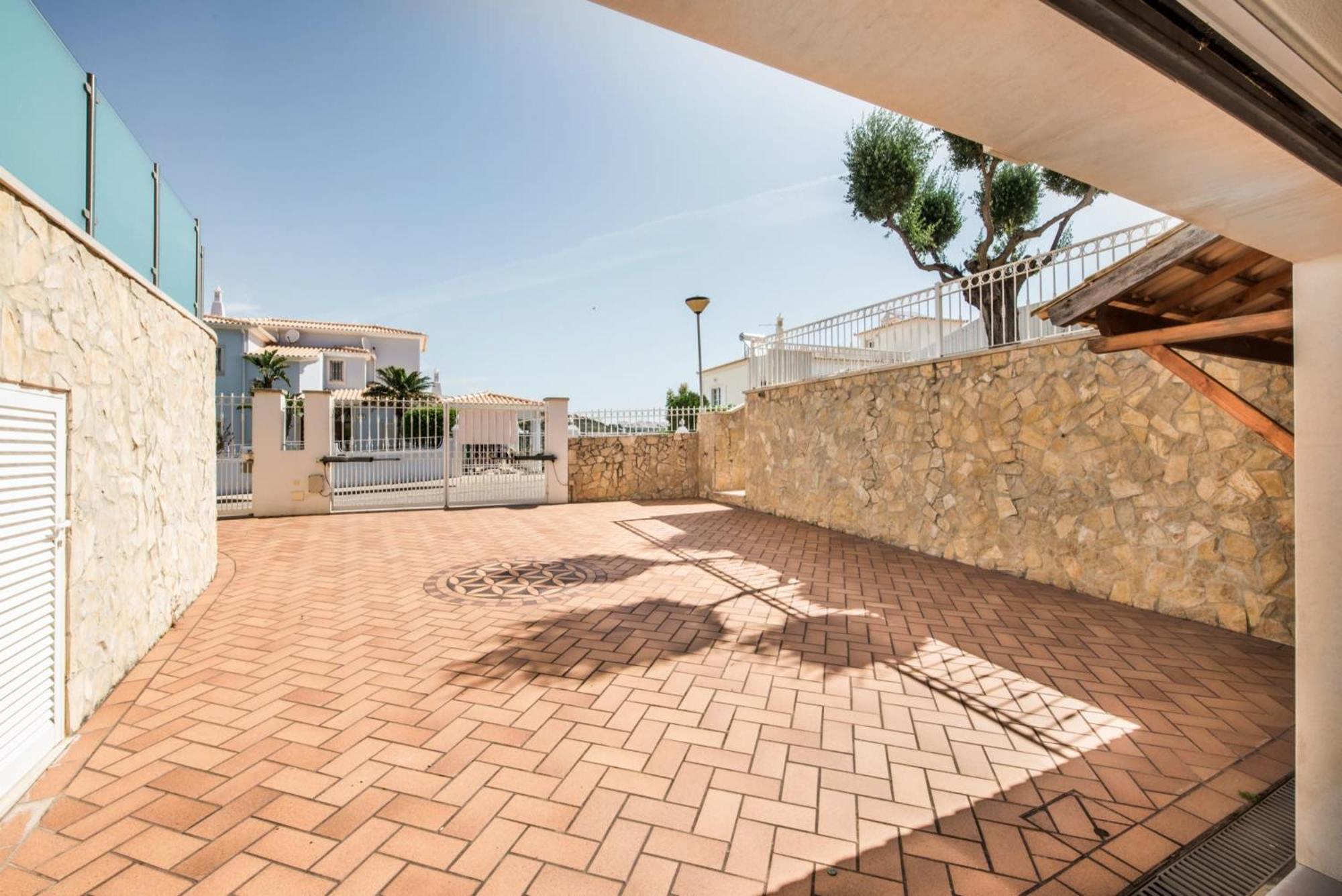 Villa Das Oliveiras Amazing Location Walk To Marina Restaurants Beach 阿尔布费拉 外观 照片