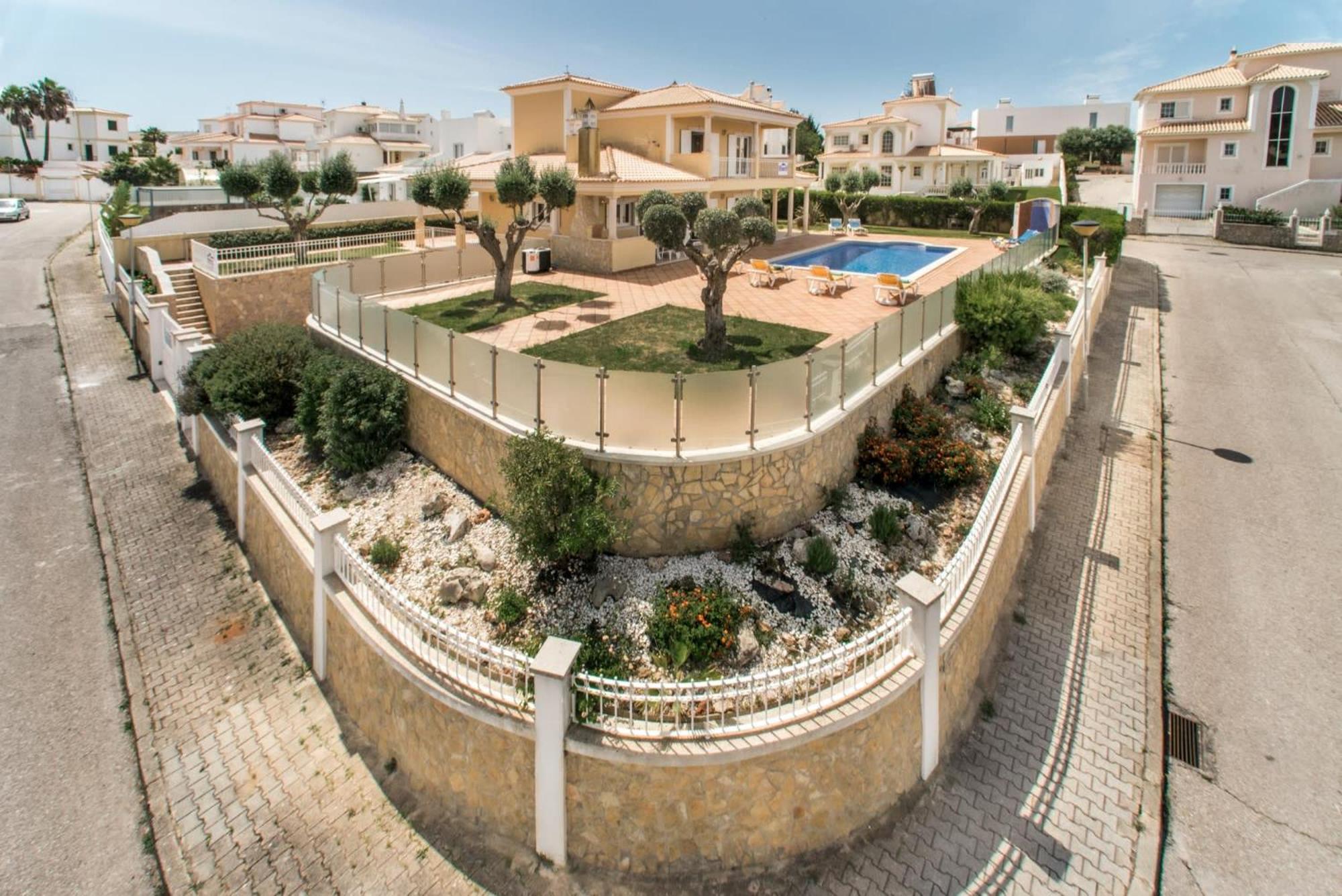 Villa Das Oliveiras Amazing Location Walk To Marina Restaurants Beach 阿尔布费拉 外观 照片